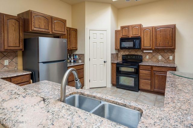 3884 Adriatic Road, Las Cruces, NM 88012