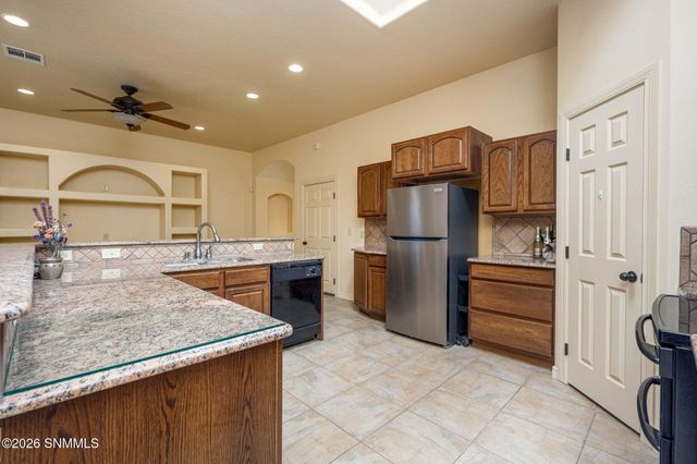 3884 Adriatic Road, Las Cruces, NM 88012