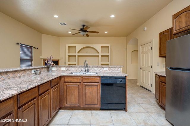 3884 Adriatic Road, Las Cruces, NM 88012