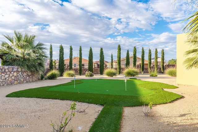 3884 Adriatic Road, Las Cruces, NM 88012