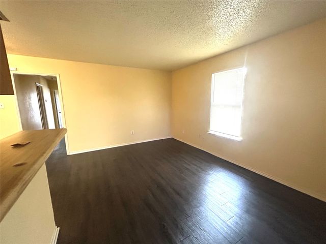 2303 Lido Lane, Arlington, TX 76015
