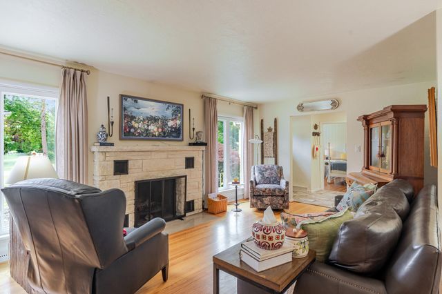 106 Garden Trail, Michigan City, IN 46360