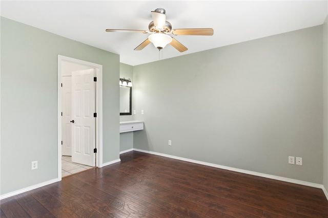 9207 and 9209 Coker Road, Gentry, AR 72734