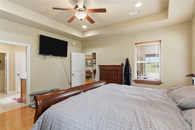 9207 and 9209 Coker Road, Gentry, AR 72734