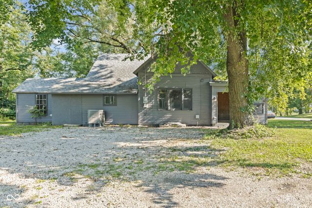 9577 N Crawford Street, Knightsville, IN 47857