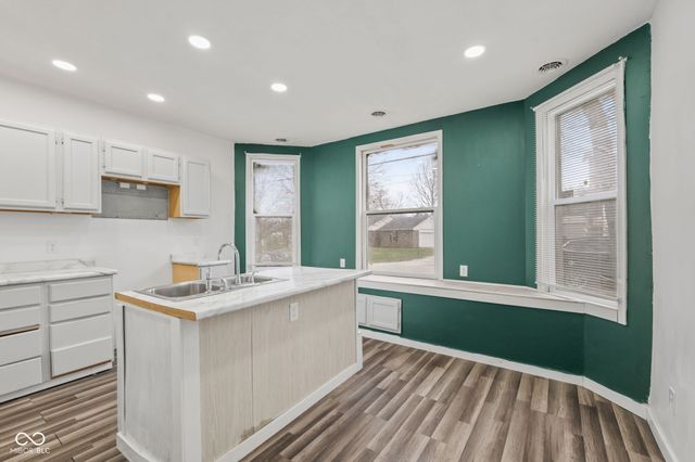 9577 N Crawford Street, Knightsville, IN 47857