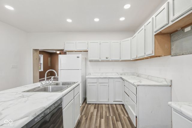 9577 N Crawford Street, Knightsville, IN 47857