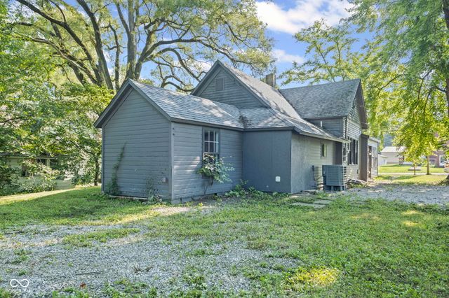 9577 N Crawford Street, Knightsville, IN 47857