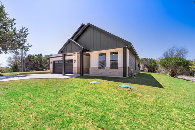 2418 Beverly Drive, Granbury, TX 76048