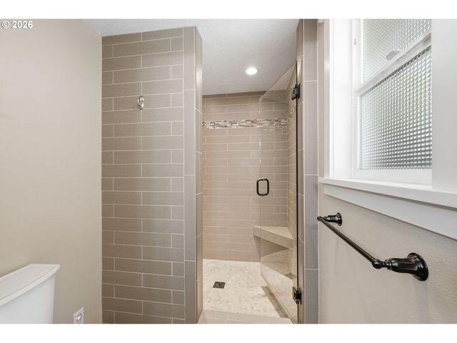 2171 BIRCHWOOD Ave, Eugene, OR 97401