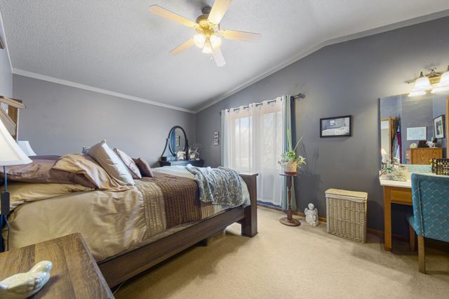 14837 Crestview Avenue W, Rosemount, MN 55068