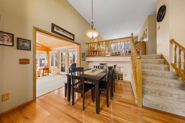 14837 Crestview Avenue W, Rosemount, MN 55068