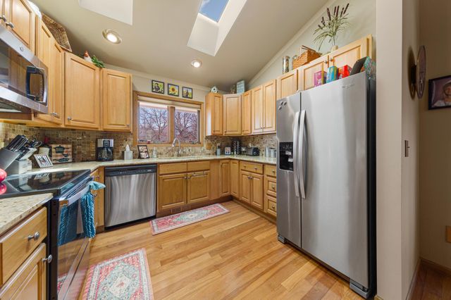 14837 Crestview Avenue W, Rosemount, MN 55068