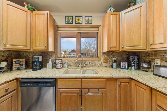 14837 Crestview Avenue W, Rosemount, MN 55068