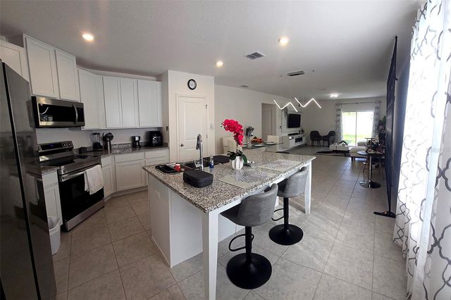 5539 MADDIE DR DRIVE, Haines City, FL 33844