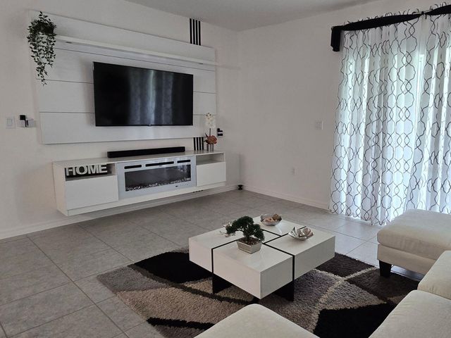 5539 MADDIE DR DRIVE, Haines City, FL 33844