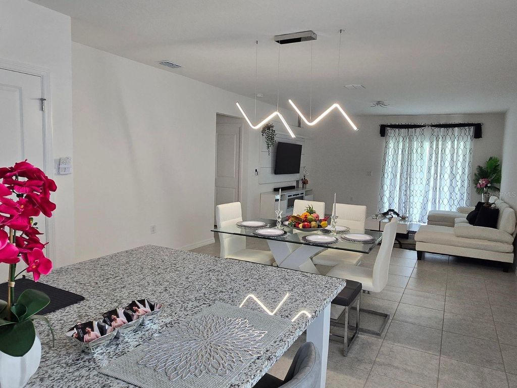 Image 8 of property listing at 5539 MADDIE DR DRIVE, Haines City, FL 33844