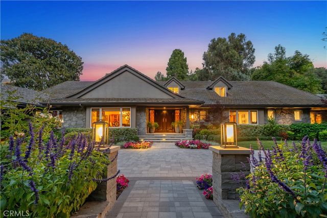 15946 Woodvale, Encino, CA 91436