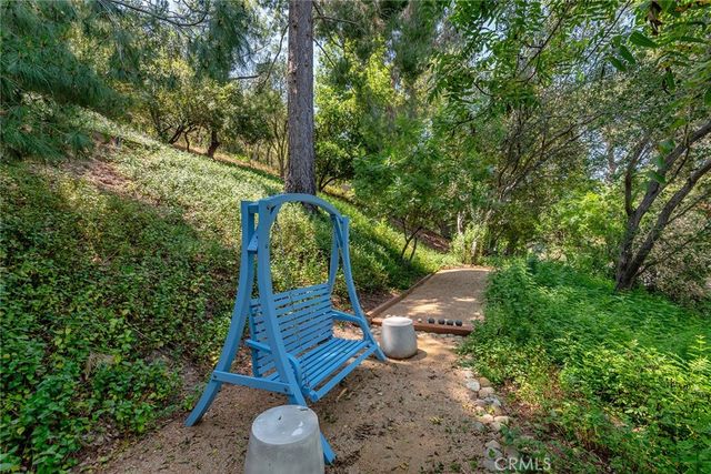 15946 Woodvale, Encino, CA 91436
