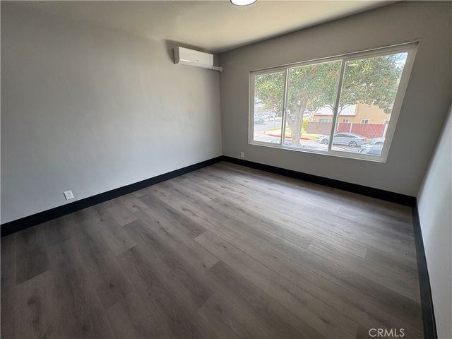 2001 E Wilshire Avenue 4, Fullerton, CA 92831