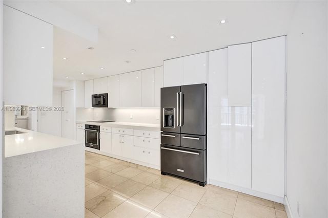 10175 Collins Ave 504, Bal Harbour, FL 33154