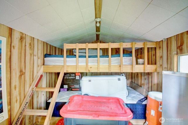 22 Wilderness Way, Deming, WA 98244