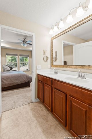 13047 Cache Creek, San Antonio, TX 78253