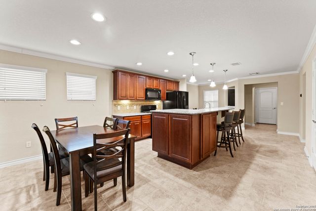 13047 Cache Creek, San Antonio, TX 78253