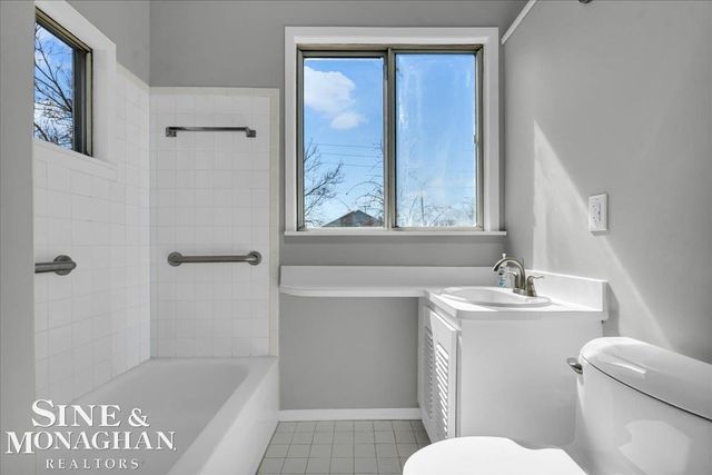 22616 Madison Street, Saint Clair Shores, MI 48081