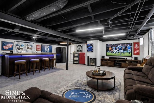 22616 Madison Street, Saint Clair Shores, MI 48081