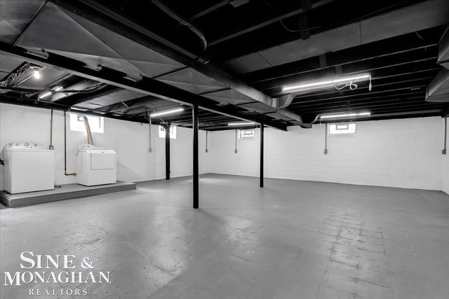 22616 Madison Street, Saint Clair Shores, MI 48081