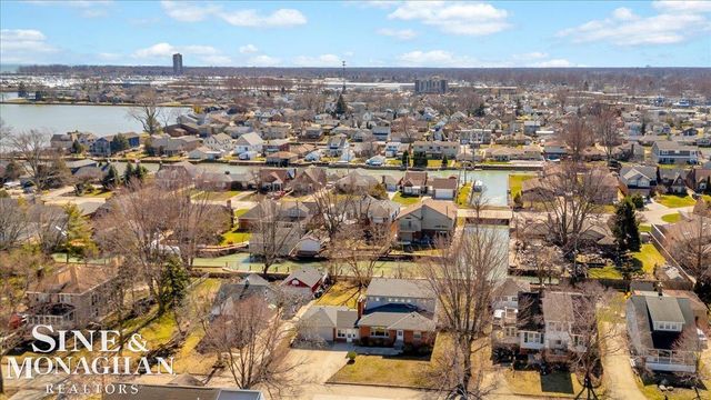 22616 Madison Street, Saint Clair Shores, MI 48081