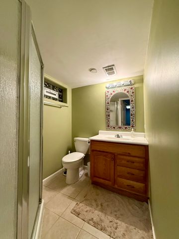 402 S Na Wa Ta Avenue, Mount Prospect, IL 60056