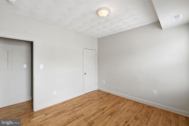 1103 QUEEN ST NE, Washington, DC 20002