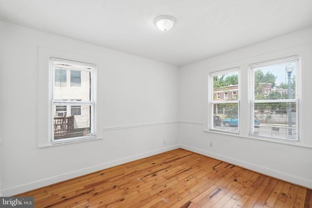 1103 QUEEN ST NE, Washington, DC 20002