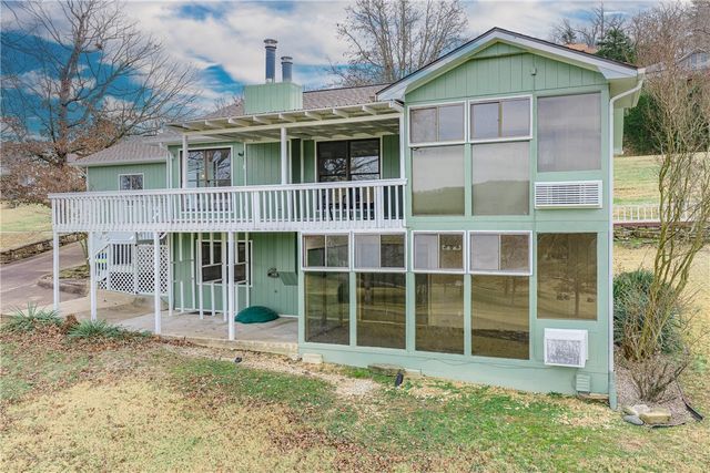 66 Shields Spur 112, Holiday Island, AR 72631