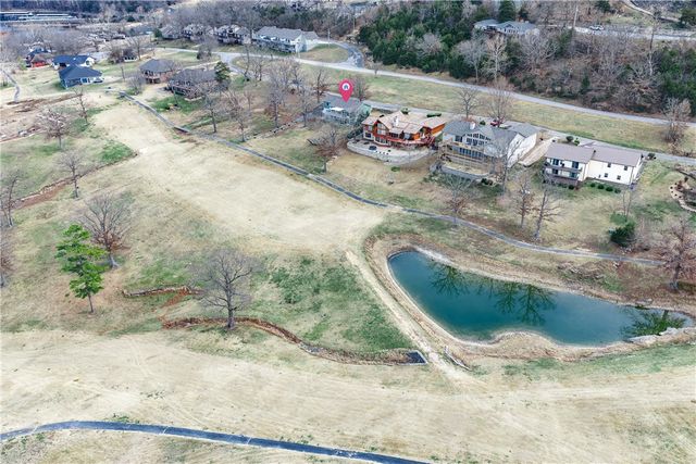 66 Shields Spur 112, Holiday Island, AR 72631