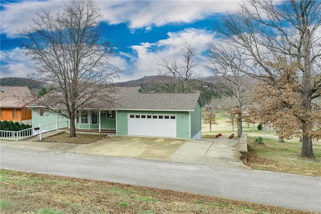 66 Shields Spur 112, Holiday Island, AR 72631