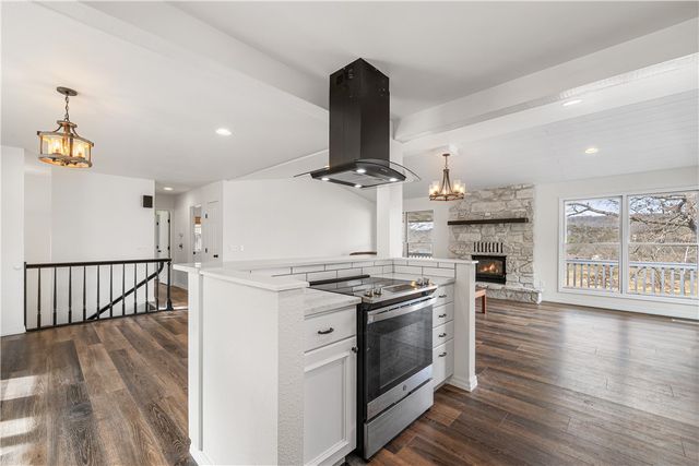 66 Shields Spur 112, Holiday Island, AR 72631