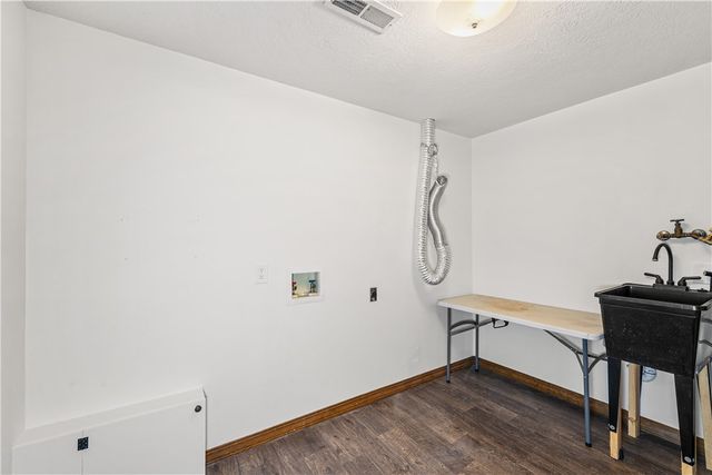 66 Shields Spur 112, Holiday Island, AR 72631