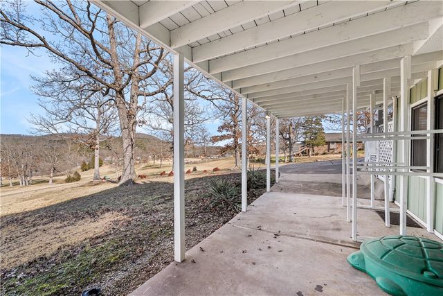 66 Shields Spur 112, Holiday Island, AR 72631