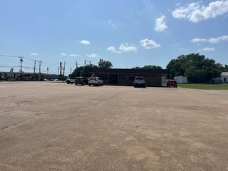 2900 W Morton Street, Denison, TX 75020