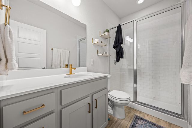 7200 Redding DR, Austin, TX 78745