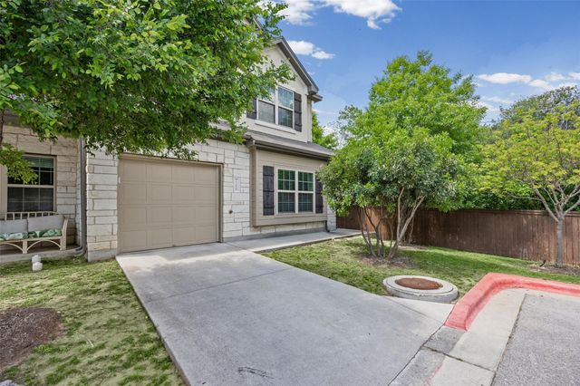 7200 Redding DR, Austin, TX 78745