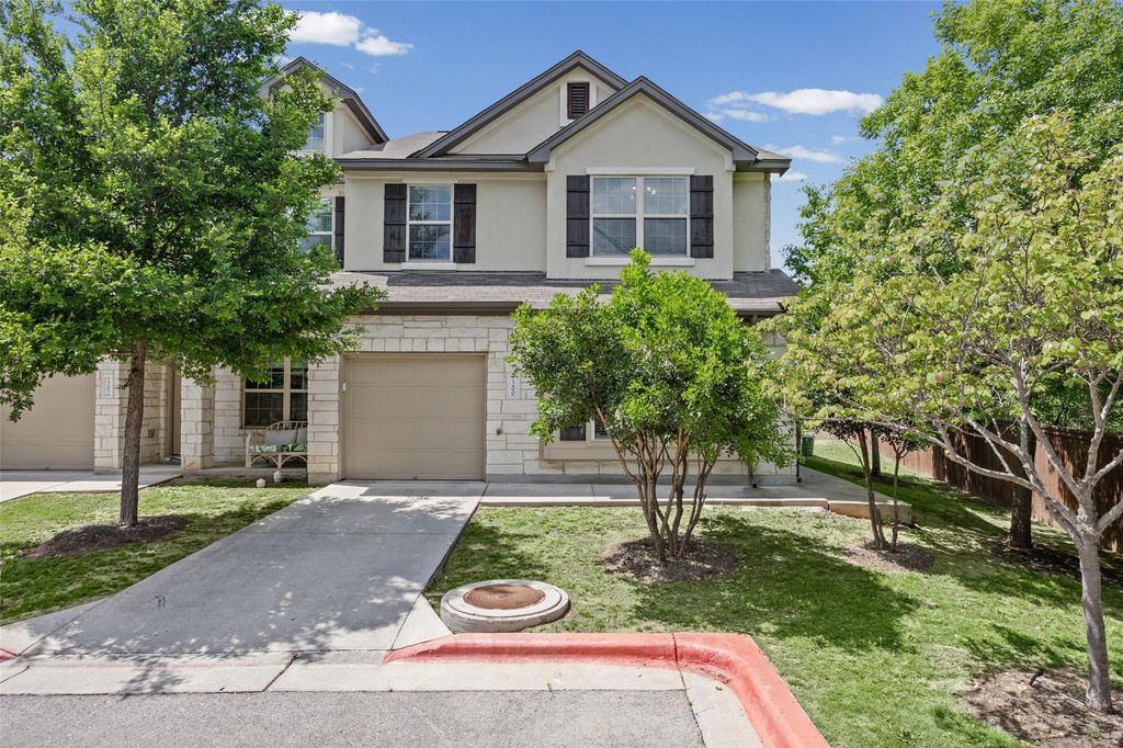 7200 Redding DR, Austin, TX 78745