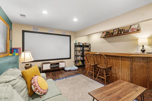 1757 Tipton Circle NW, Elk River, MN 55330