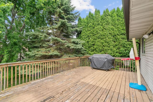 1757 Tipton Circle NW, Elk River, MN 55330