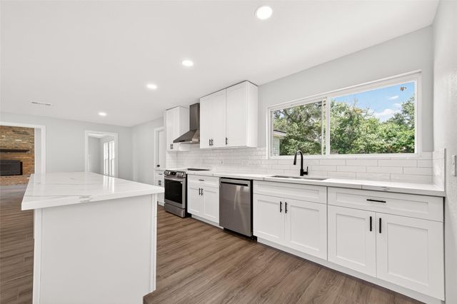 25643 Cathy Drive, Hockley, TX 77447