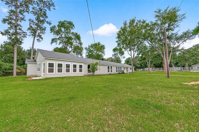 25643 Cathy Drive, Hockley, TX 77447