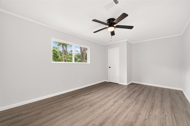 25643 Cathy Drive, Hockley, TX 77447